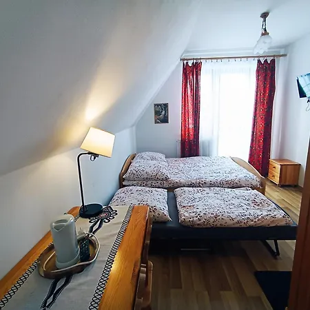 Kwatera prywatna W Dolinie Cichej Wody *