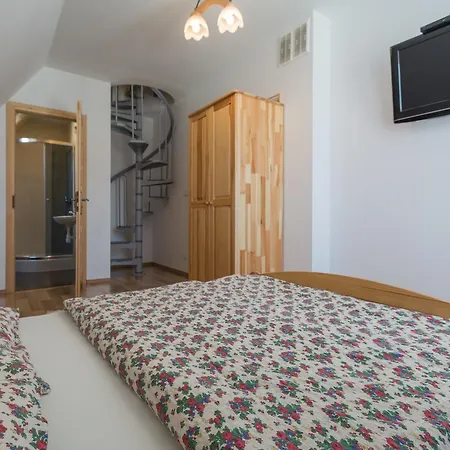 Privatunterkunft W Dolinie Cichej Wody *