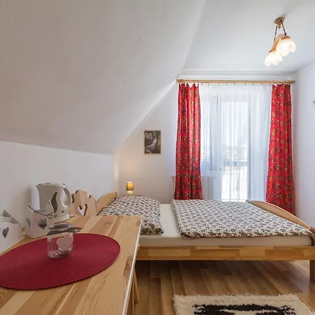 Privatunterkunft W Dolinie Cichej Wody *