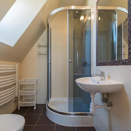 W Dolinie Cichej Wody Homestay szállás *