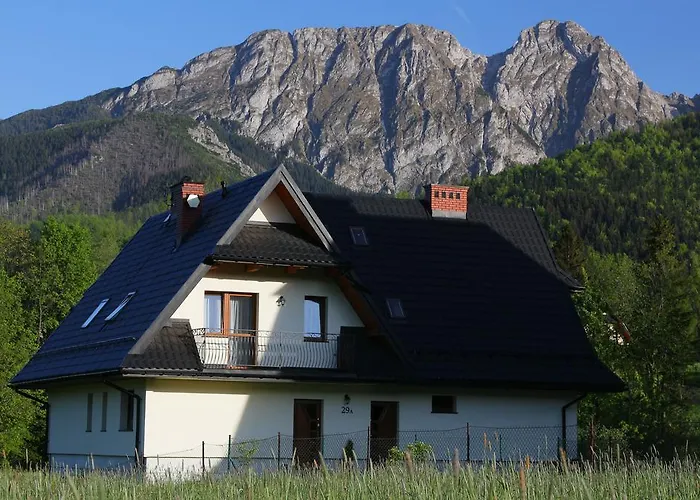 W Dolinie Cichej Wody Rum i privatbostad Zakopane